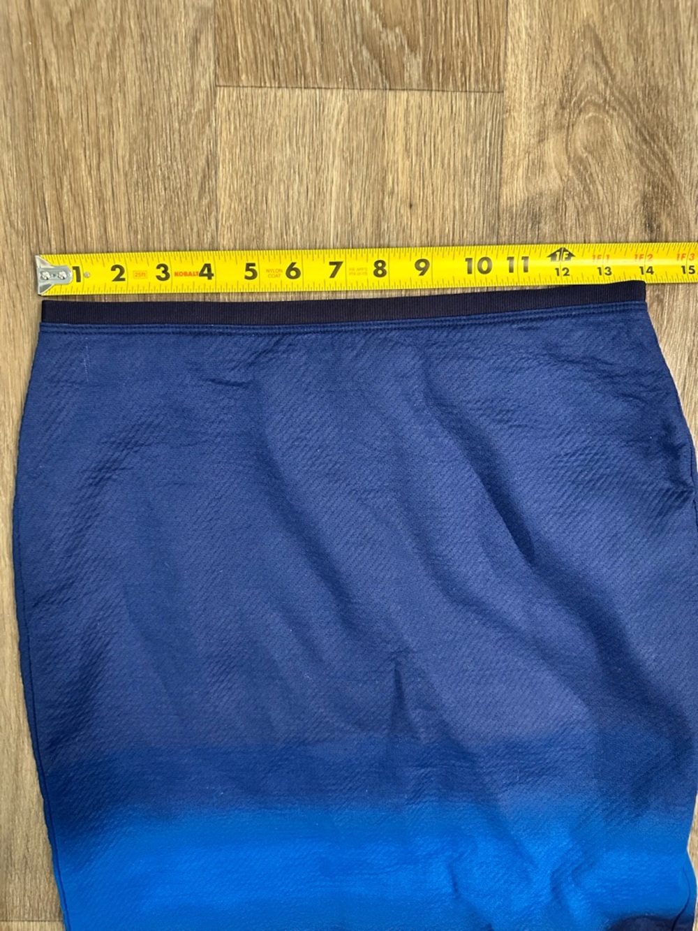 LOFT Navy Blue Pencil Skirt Knee Length Work Office Career Classic Size 2 - Picture 12 of 14